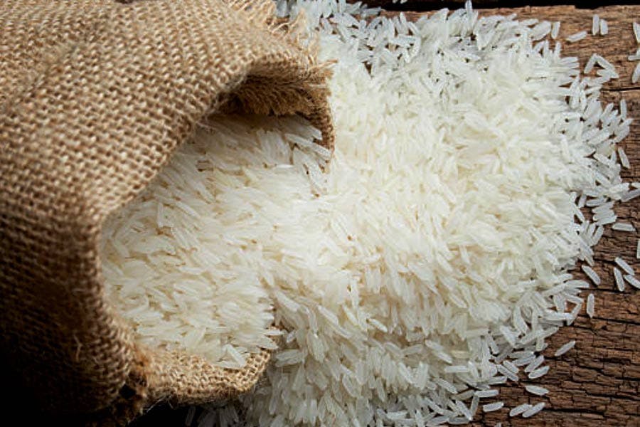 https://tradewindsblobproduction.blob.core.windows.net/tradewinds-static/product_image/1696320640-aromatic-rice.jpg