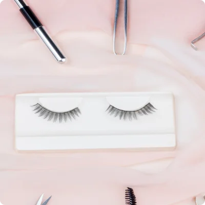False Eyelashes & Tools